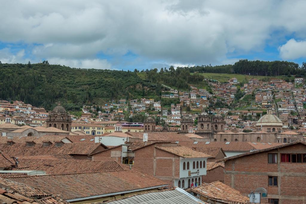 Hospedaje Qori Punku Cusco Exteriör bild